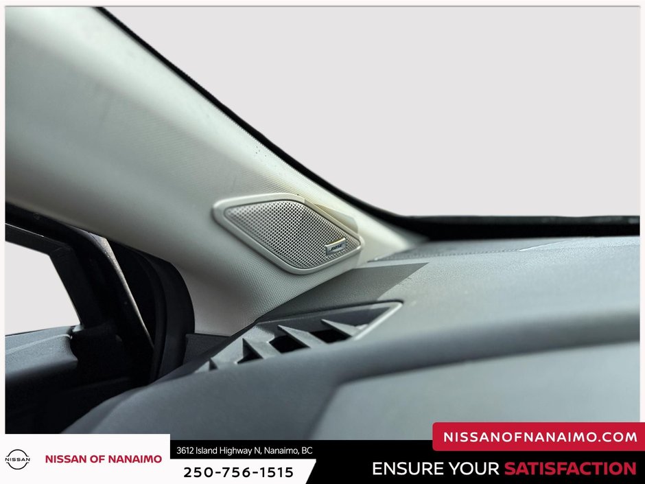 2025 Nissan Murano SL-18