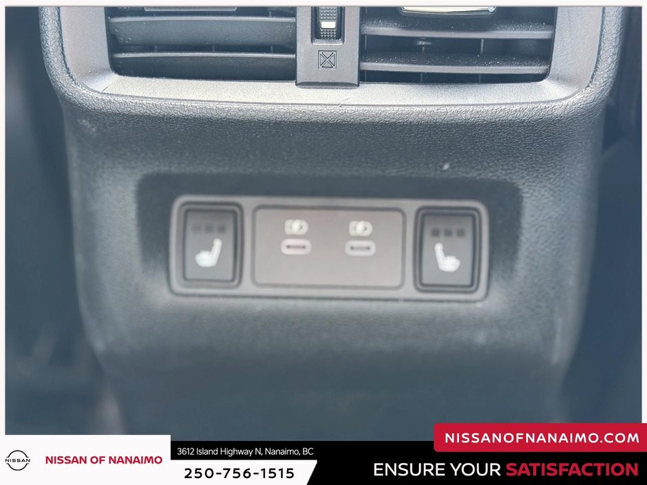 2025 Nissan Murano Platinum-17