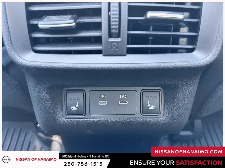 2025 Nissan Murano Platinum-41