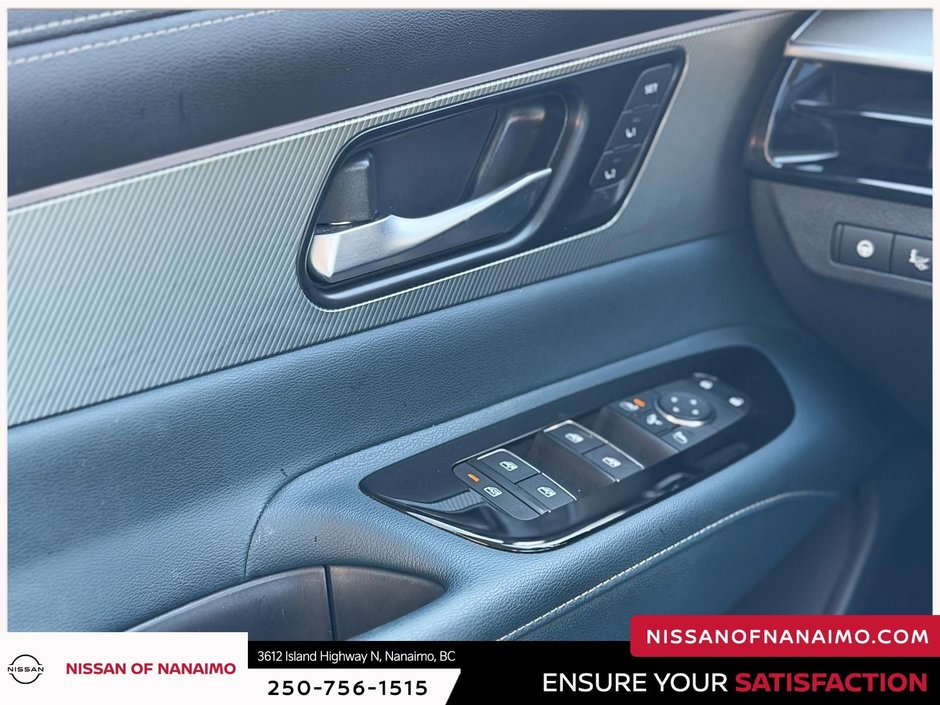 2025 Nissan Murano Platinum-23