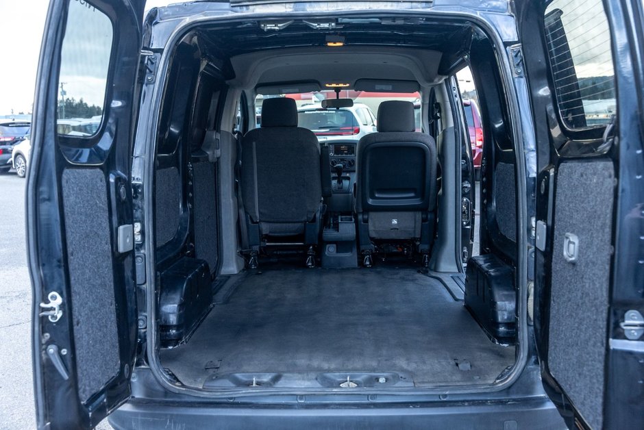 2021 Nissan NV200 Compact Cargo S-11