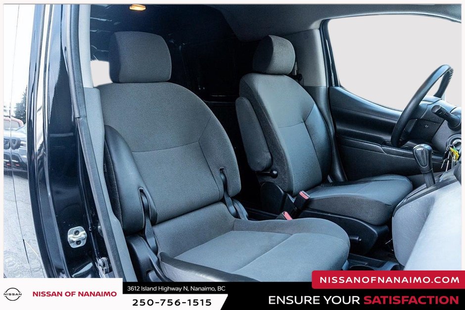 2021 Nissan NV200 S-8