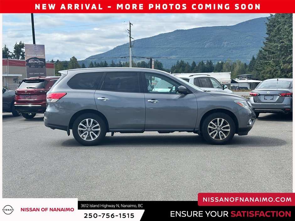 2016 Nissan Pathfinder S-3
