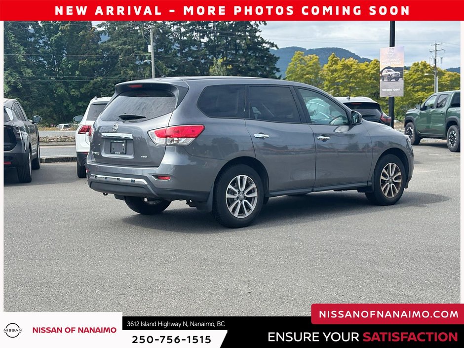 2016 Nissan Pathfinder S-4