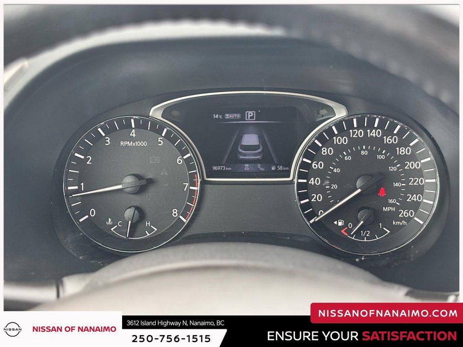 2020 Nissan Pathfinder SL-27