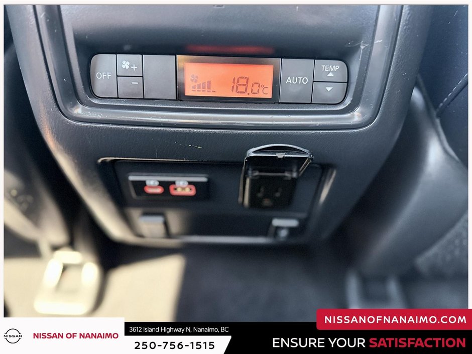 2020 Nissan Pathfinder SL-38