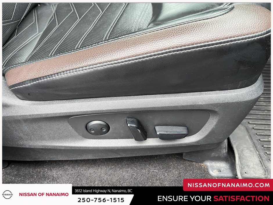 2023 Nissan Pathfinder Platinum-28