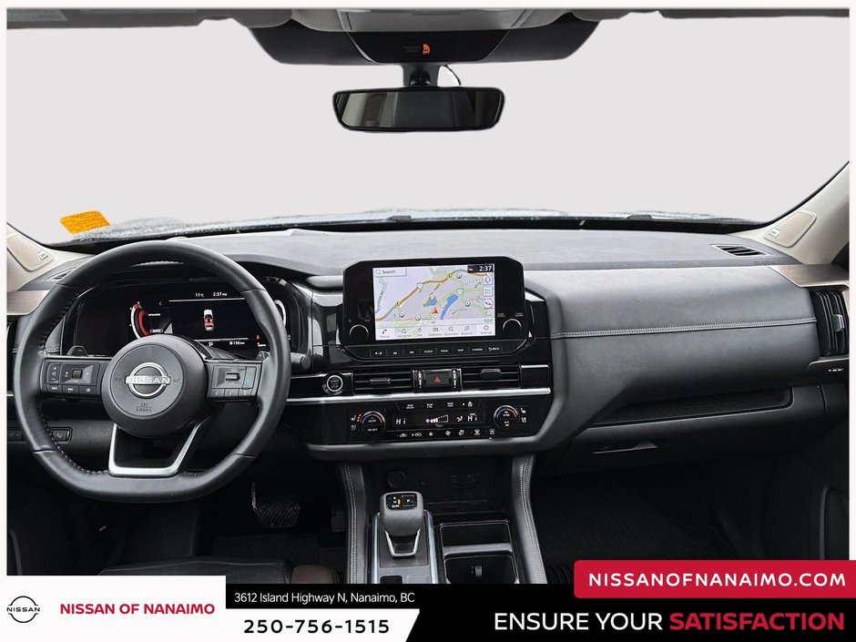 2023 Nissan Pathfinder Platinum-16