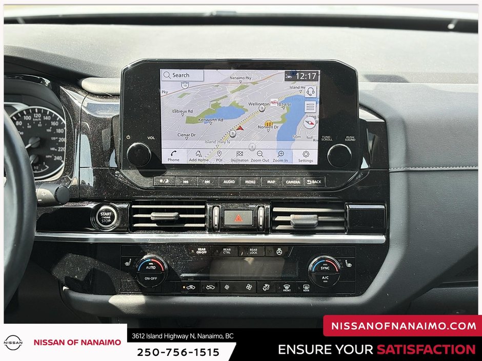 2023 Nissan Pathfinder SL-22