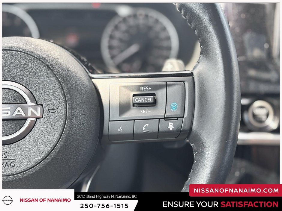 2023 Nissan Pathfinder SL-26