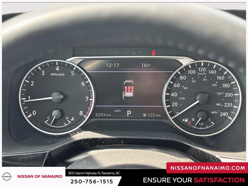 2023 Nissan Pathfinder SL-27