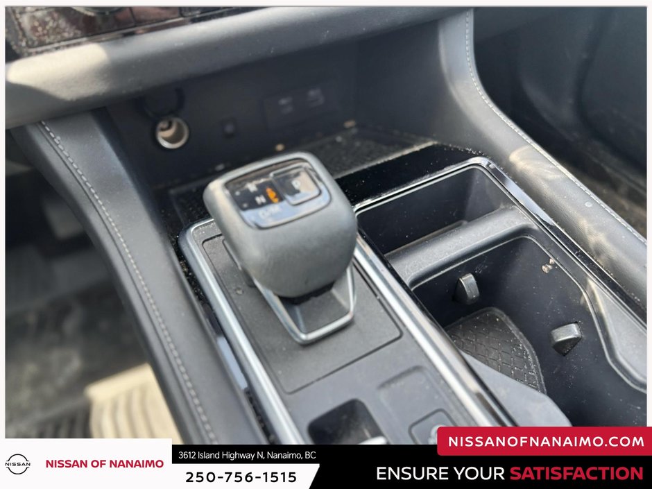 2023 Nissan Pathfinder SL-20