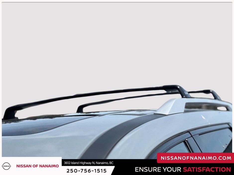2023 Nissan Pathfinder SL-40