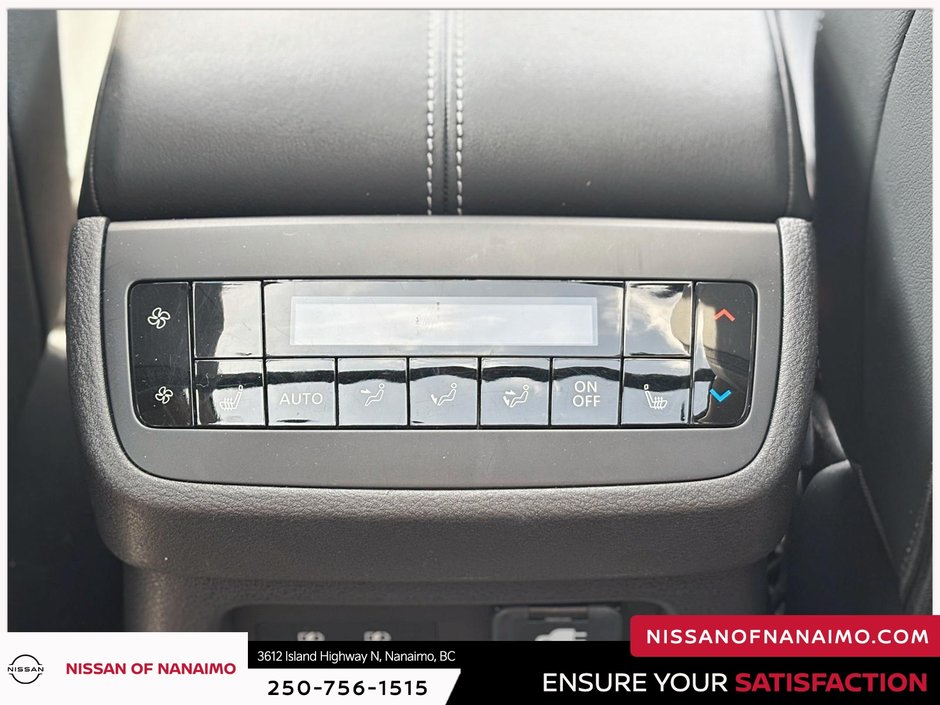 2023 Nissan Pathfinder SL-14