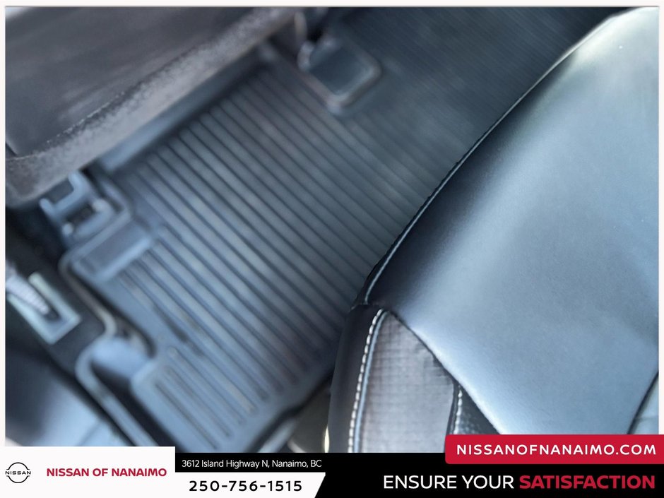 2023 Nissan Pathfinder SL-14