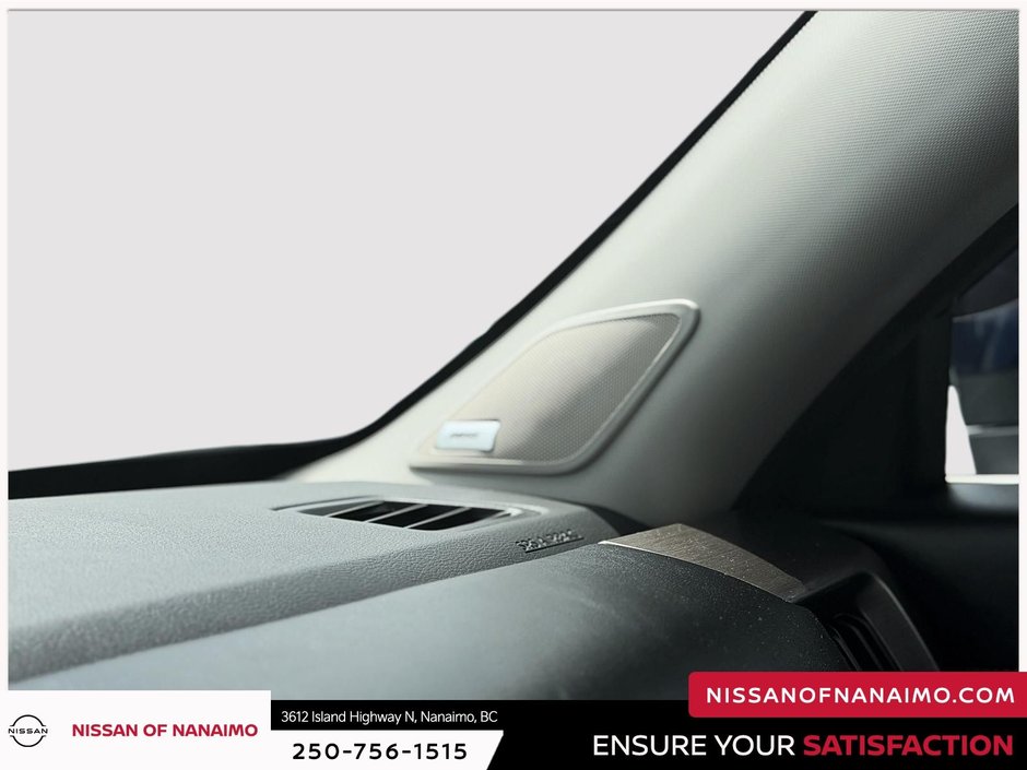 2023 Nissan Pathfinder Platinum-3