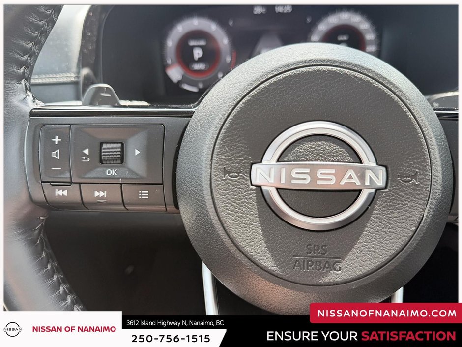 2023 Nissan Pathfinder Platinum-25