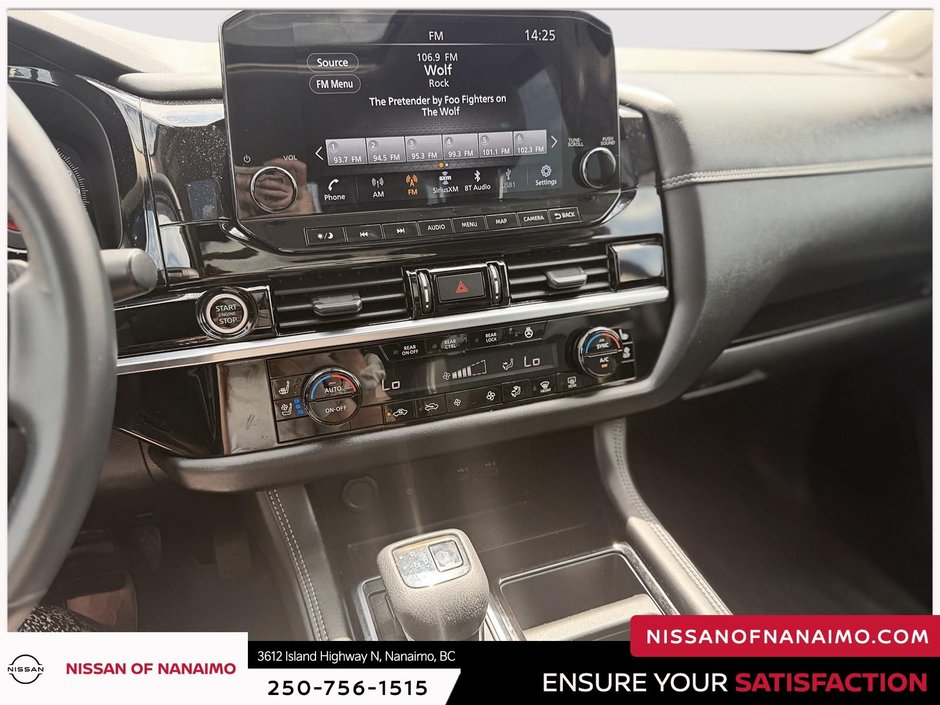 2023 Nissan Pathfinder Platinum-28