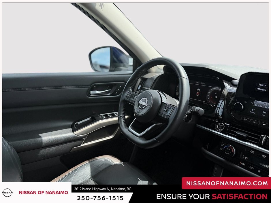 2023 Nissan Pathfinder Platinum-10