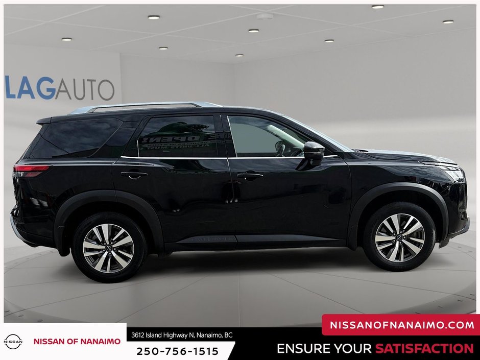 2024 Nissan Pathfinder SL-3
