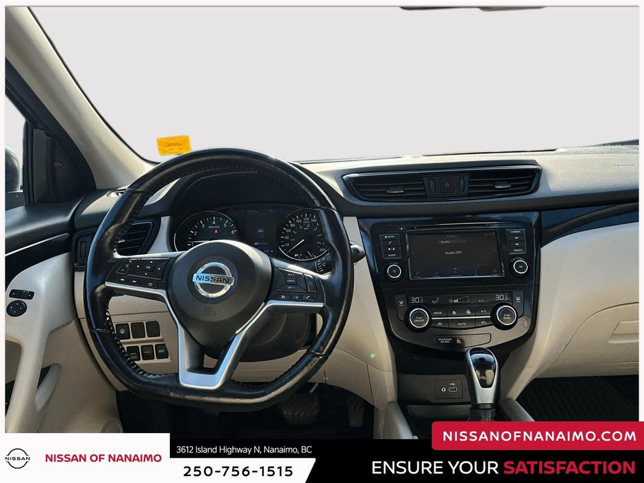 2020 Nissan Qashqai SV-28