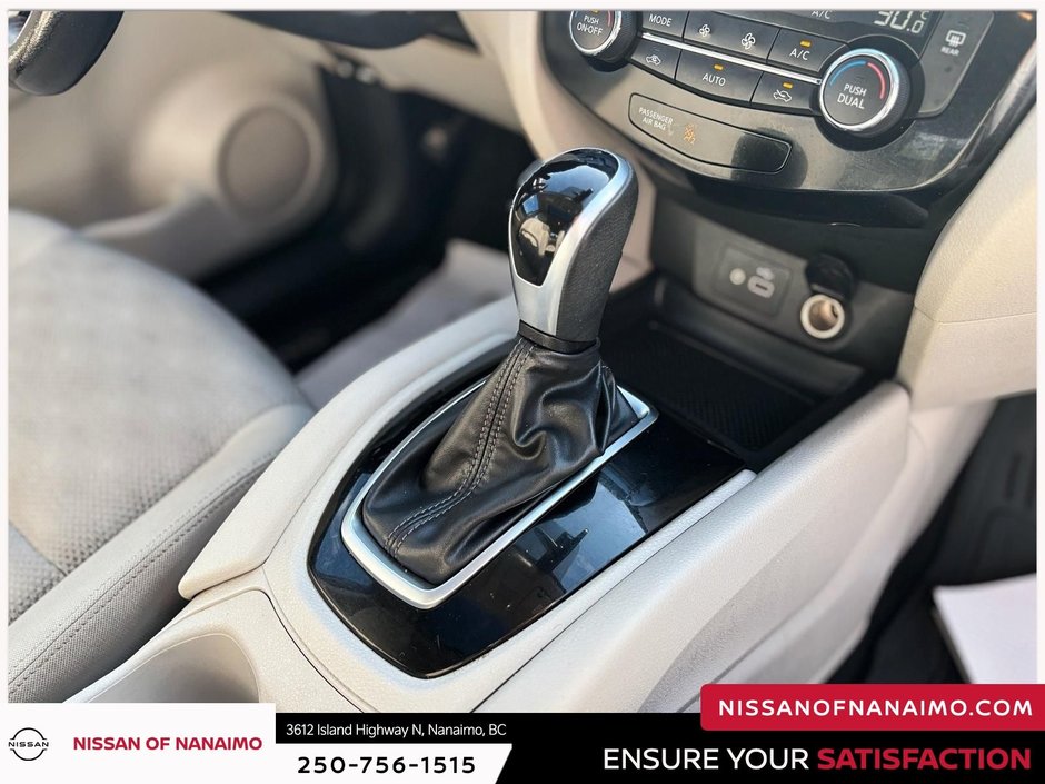 2020 Nissan Qashqai SV-31