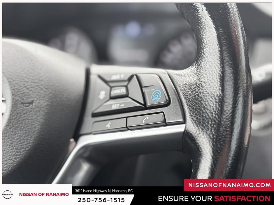 2021 Nissan Qashqai SV-18