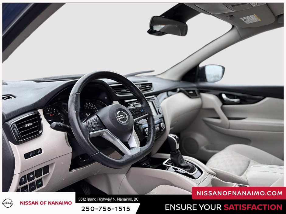 2023 Nissan Qashqai SV-23