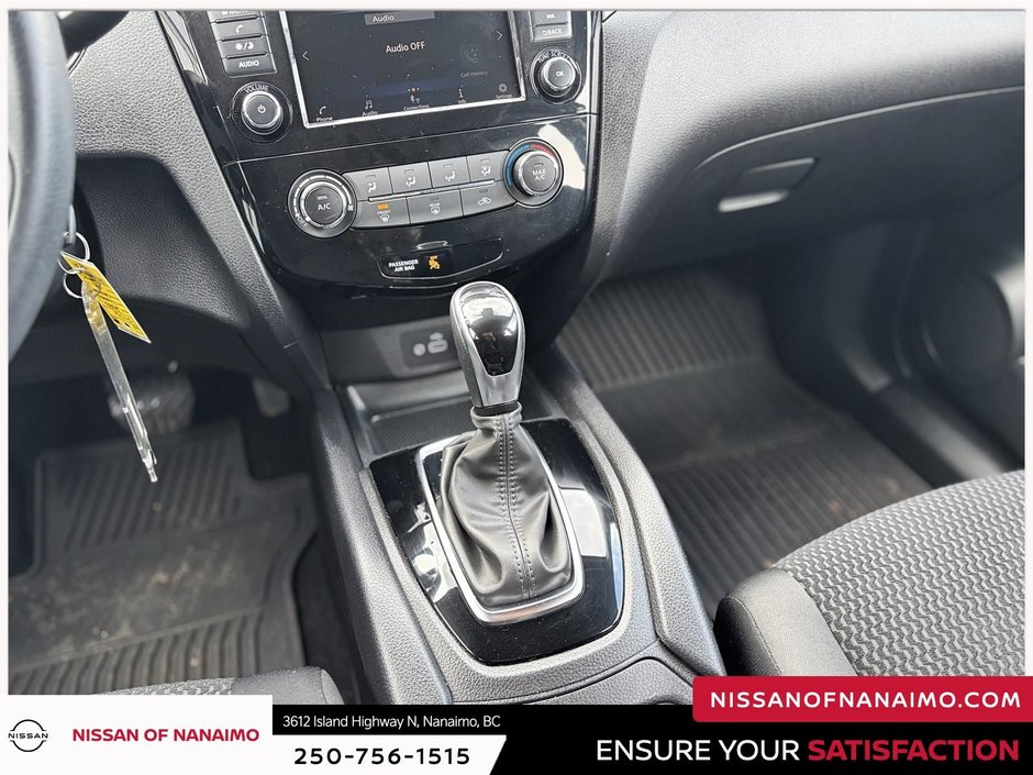 2023 Nissan Qashqai S-12