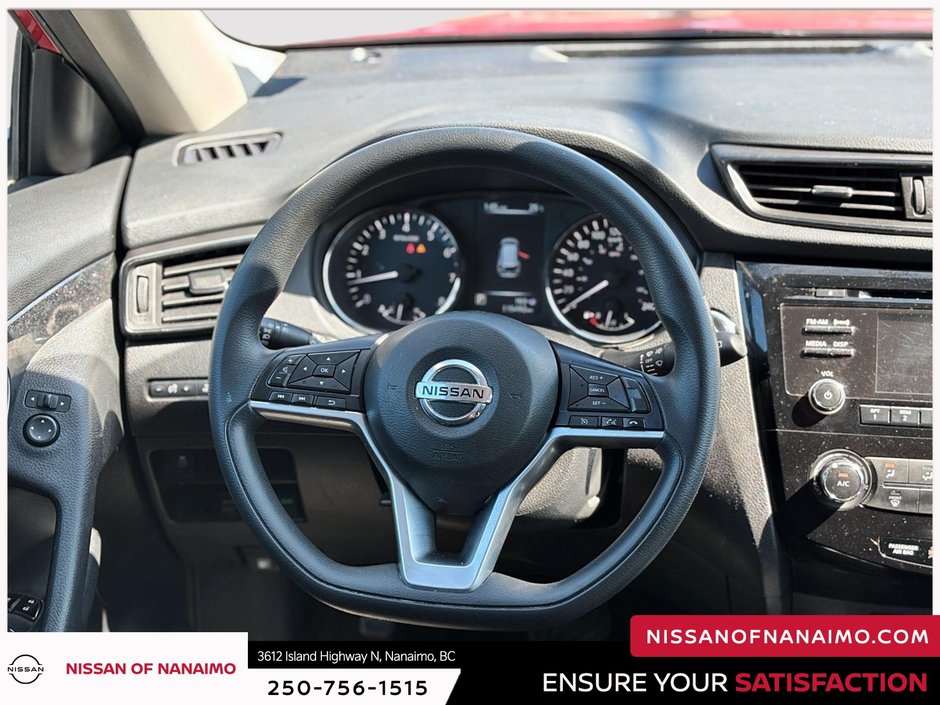 2017 Nissan Rogue SV-17