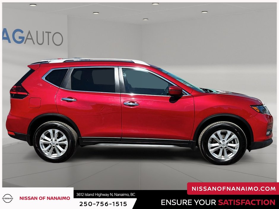 2017 Nissan Rogue SV-4