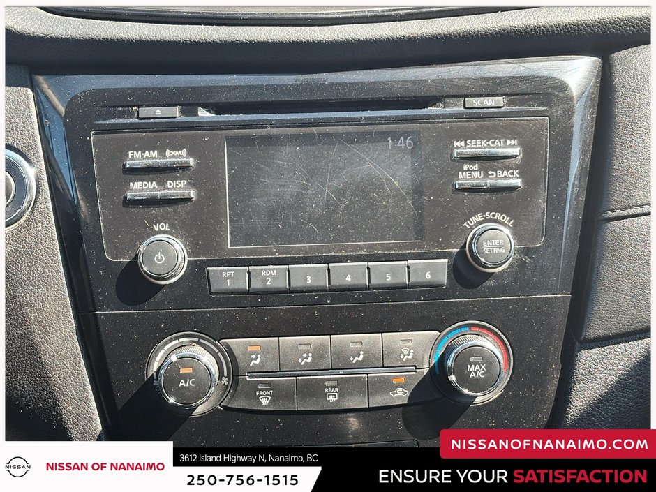 2017 Nissan Rogue SV-22
