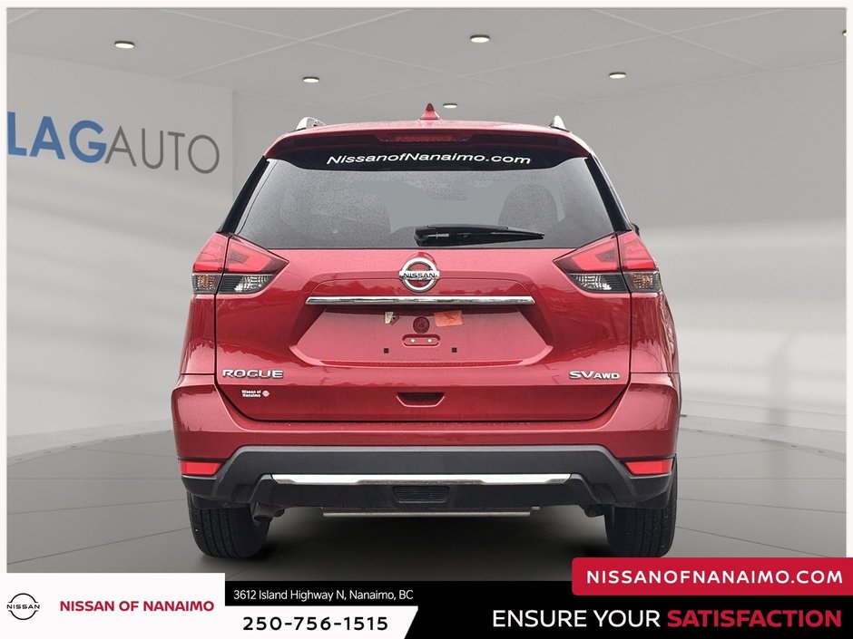 2017 Nissan Rogue SV-5