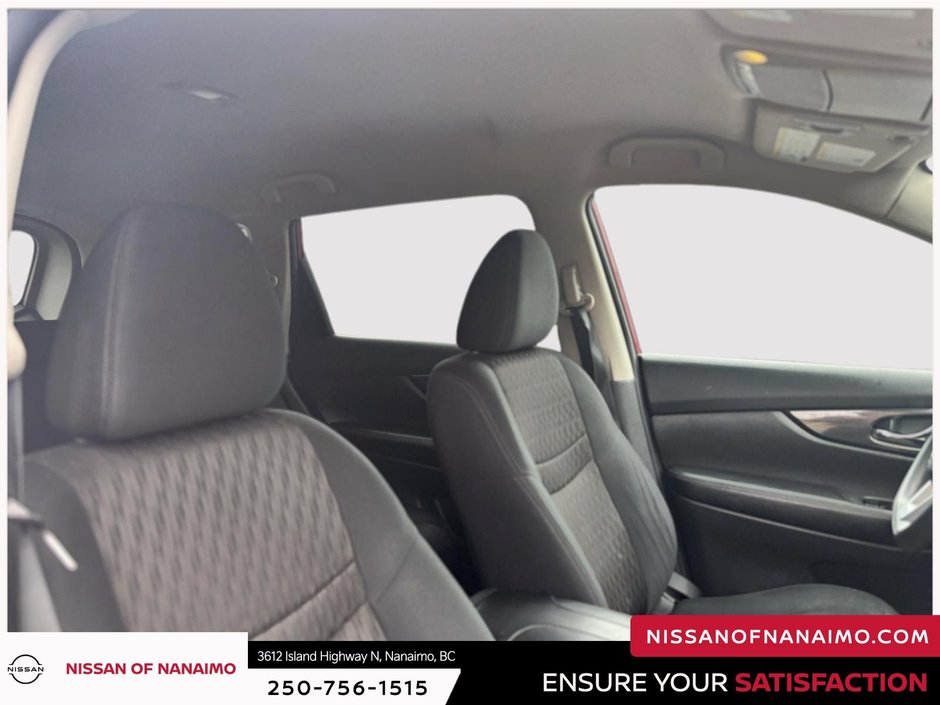 2017 Nissan Rogue SV-22