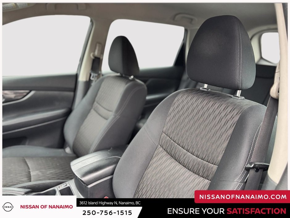 2017 Nissan Rogue S-20