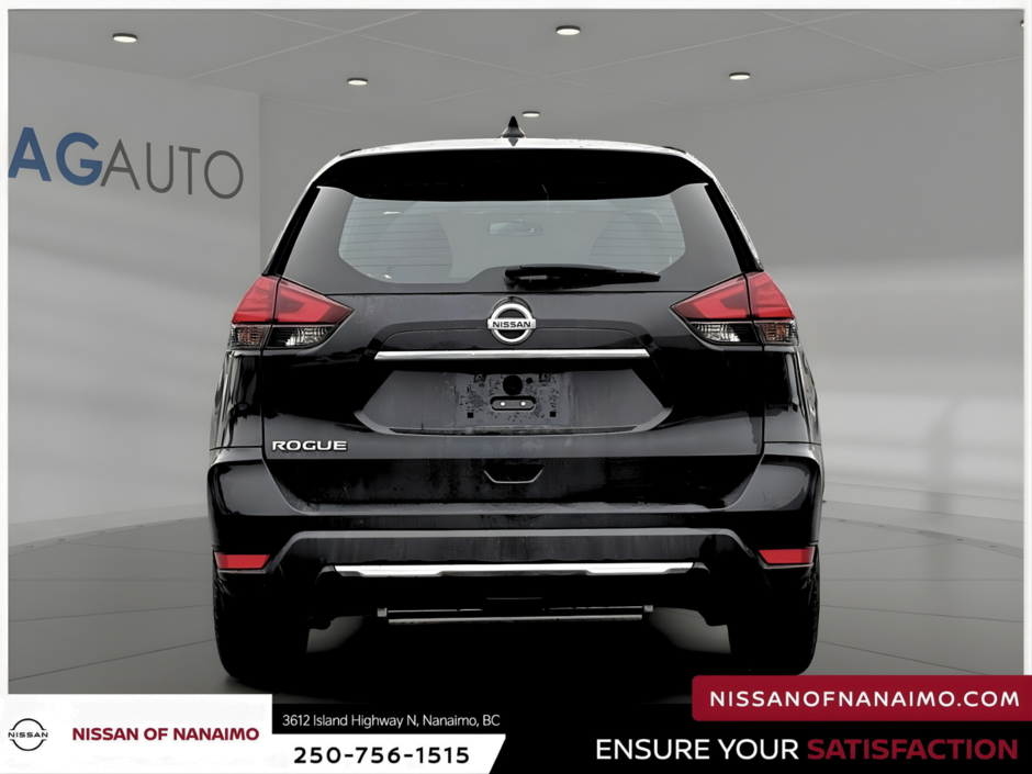 2017 Nissan Rogue S-4