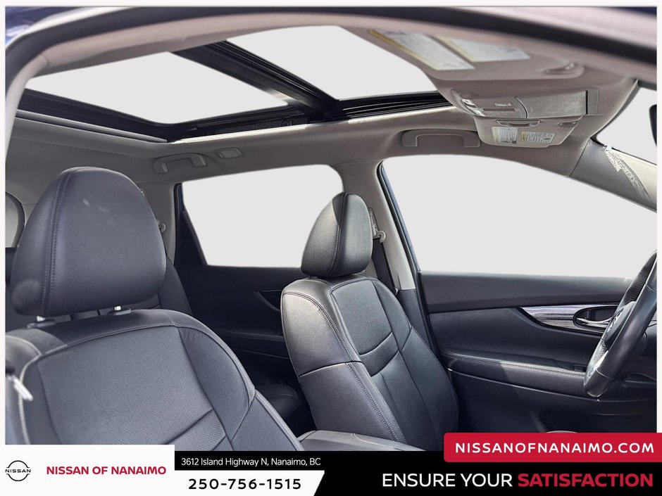 2017 Nissan Rogue SL-24