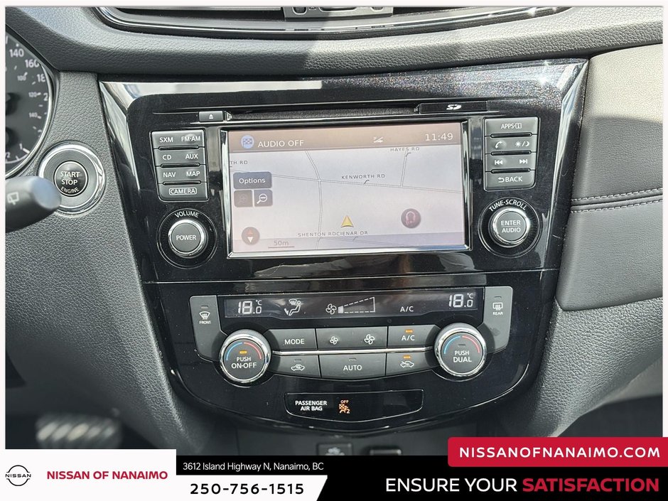 2017 Nissan Rogue SL-32