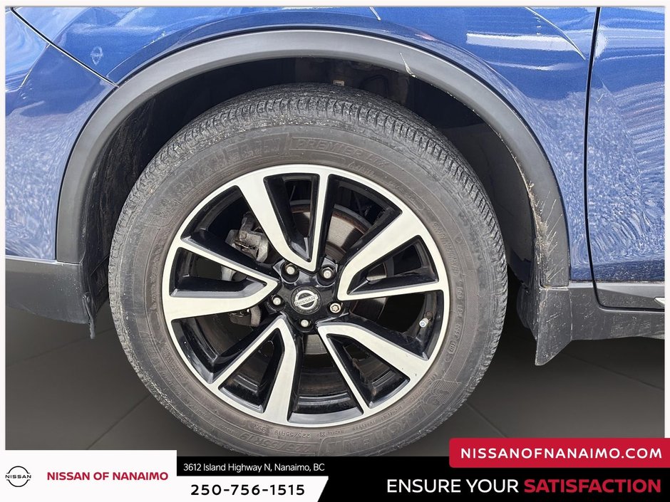 2017 Nissan Rogue SL-39