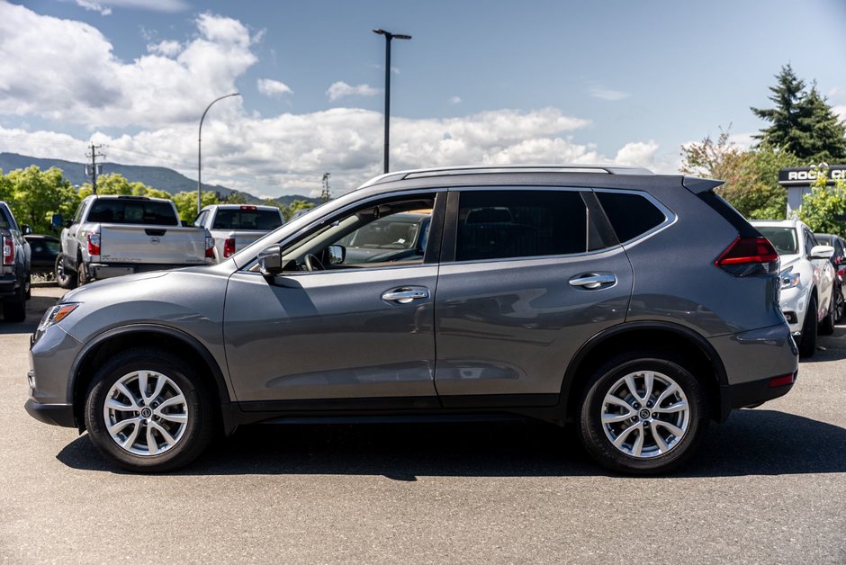 2018 Nissan Rogue SV-3