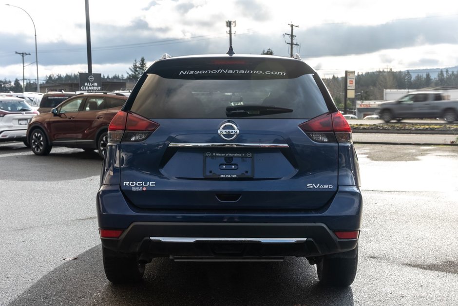 2018 Nissan Rogue SV-5