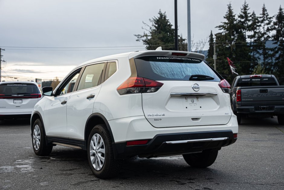 2019 Nissan Rogue S-4