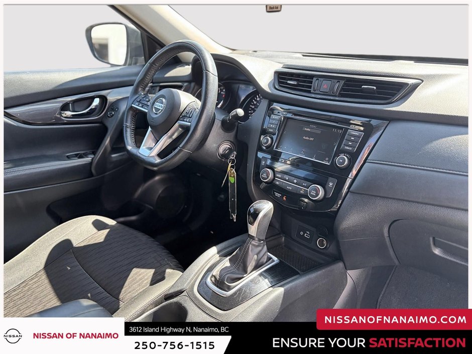 2019 Nissan Rogue S-15