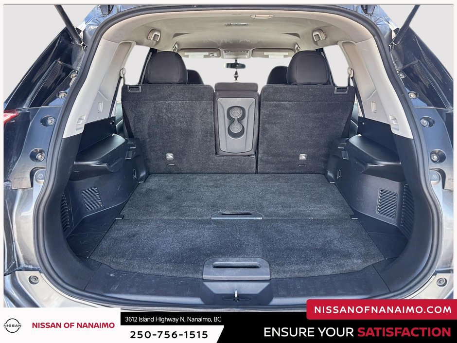 2019 Nissan Rogue S-26