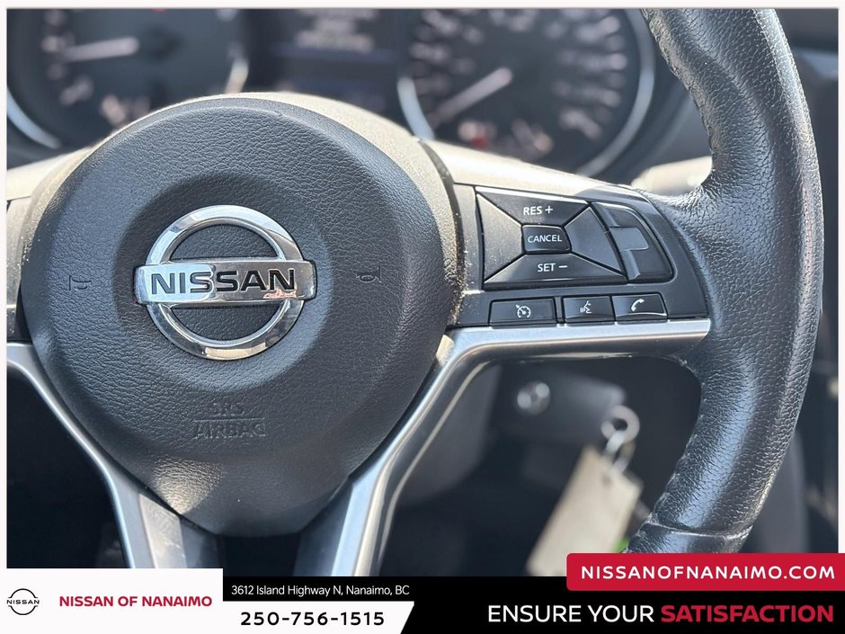 2019 Nissan Rogue S-9