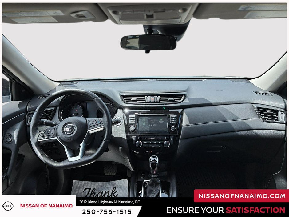 2020 Nissan Rogue-15