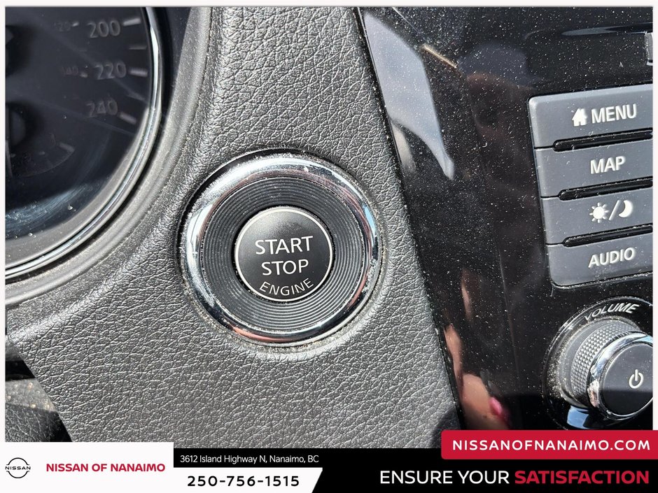 2020 Nissan Rogue-31