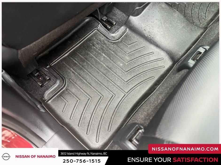 2020 Nissan Rogue SL-32