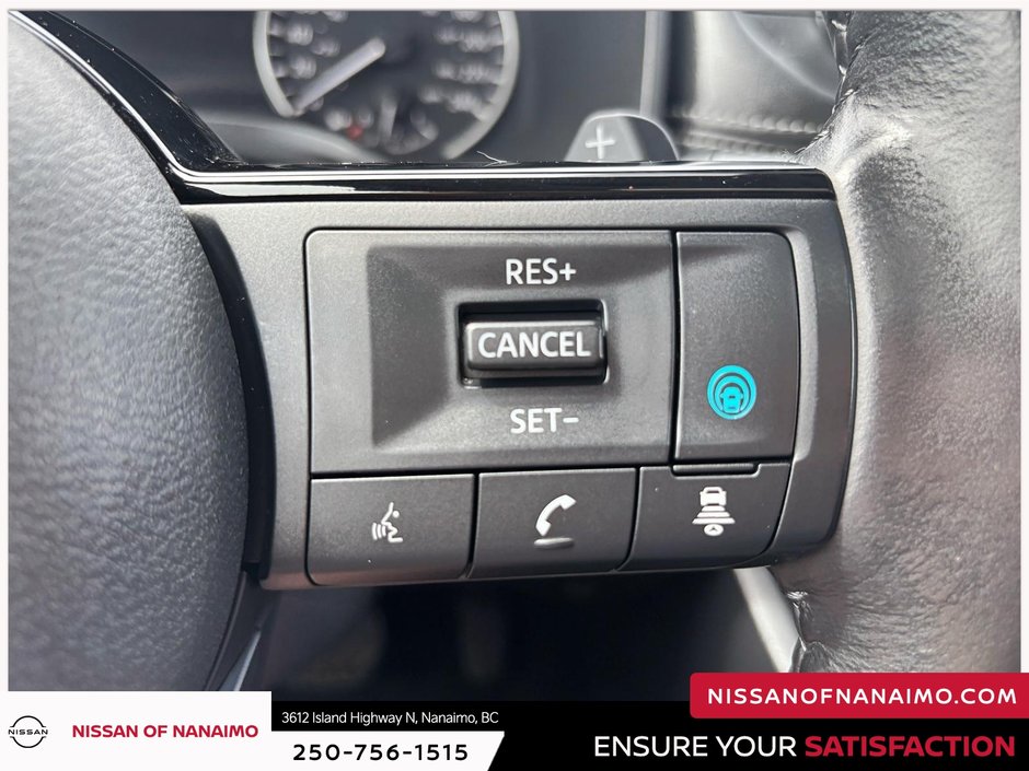 2022 Nissan Rogue SV PREMIUM-31