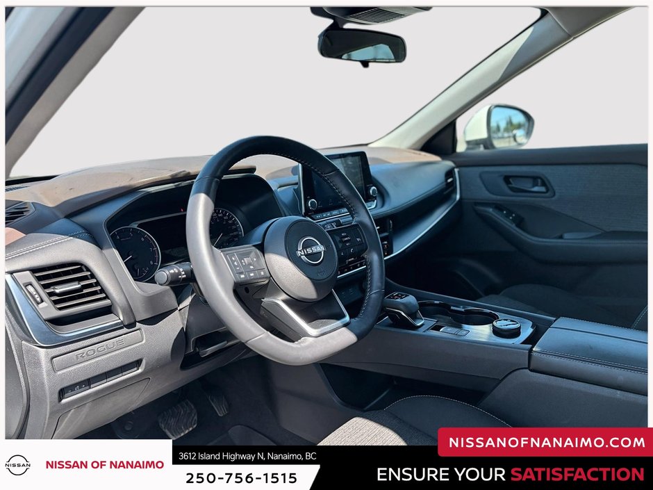 2022 Nissan Rogue S-22